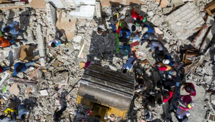 Tremors strike Haitian city still reeling from quake