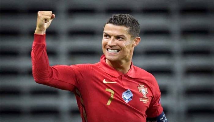 Man United agree deal to re-sign Ronaldo from Juventus