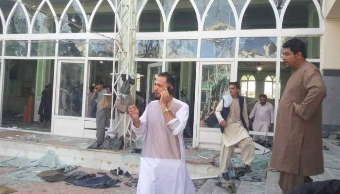 Suicide attack hits Kandahar mosque during prayers