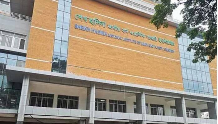 Mother, son burnt to death in Mugda gas fire