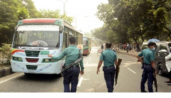 No seating and gate-lock bus services in city: Enayet Ullah