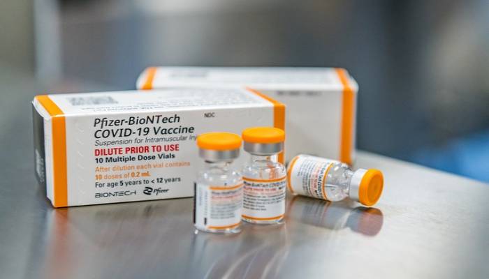 CDC advisers recommend COVID vaccine for younger children