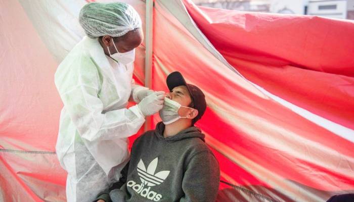 Covid: US joins EU in restricting flights from southern Africa over new coronavirus variant