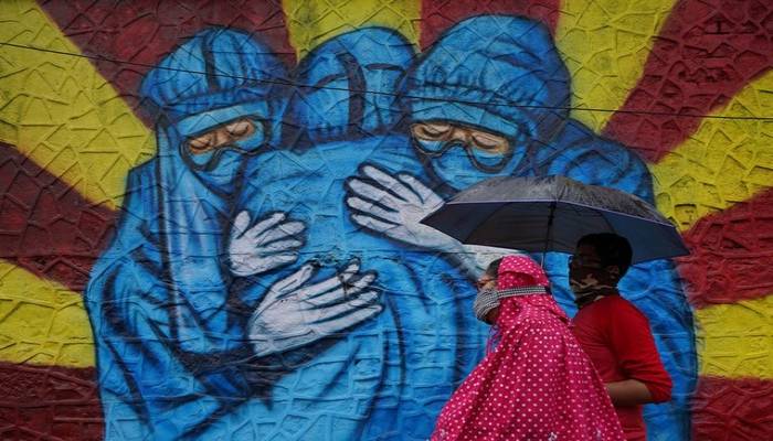 India sees impact of omicron blunted by vaccination, prior infections