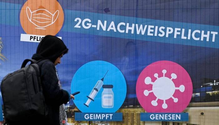 Covid: Germany puts major restrictions on unvaccinated