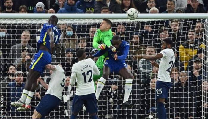 Chelsea beat Spurs to reach EFL Cup final