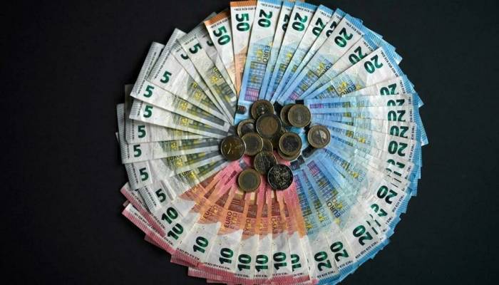 Euro marks 20 eventful years