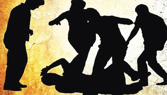 3 killed in mob beating on suspicion of robbery