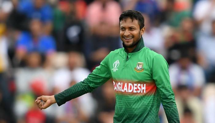 Shakib second cricketer to 5000 runs, 400 wickets in T20s