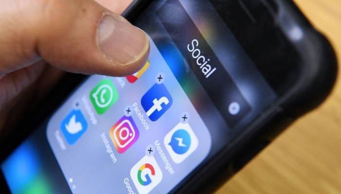 Ukraine invasion: Russia restricts access to Facebook