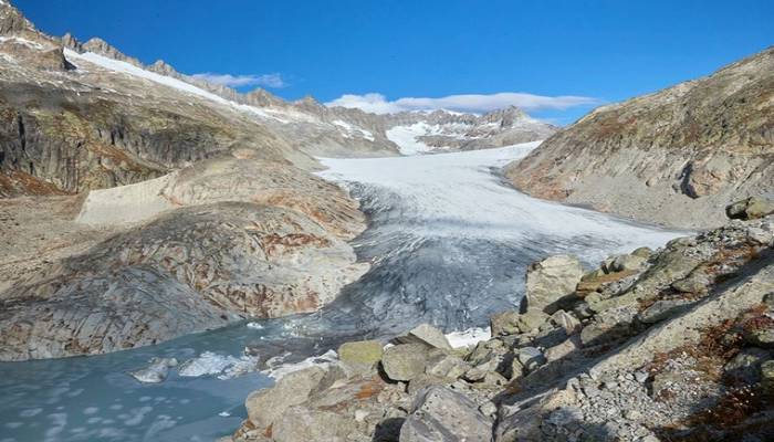 World’s glaciers contain less ice than thought: report