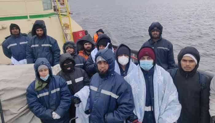 28 stranded Bangladeshi sailors move to safer place: Foreign Ministry