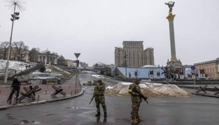 Explosions rock Kyiv as Russian assault continues