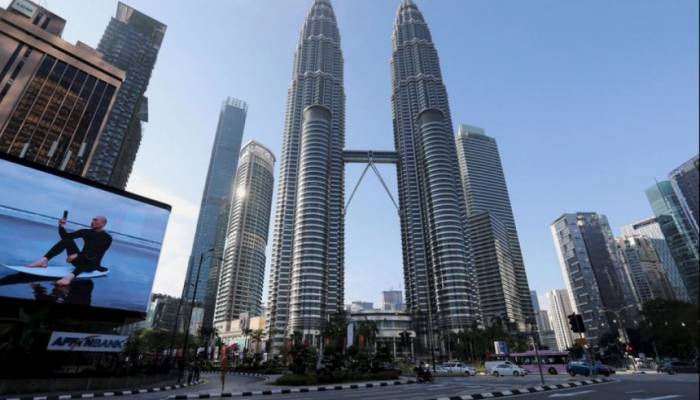 Malaysia to allow quarantine-free entry for fully vaccinated tourists from April 1