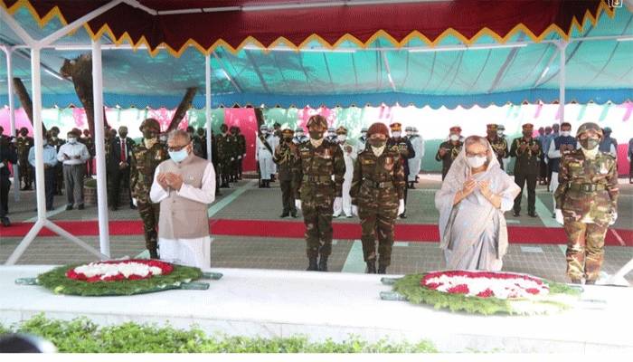 President, PM pay homage to Bangabandhu at Tungipara