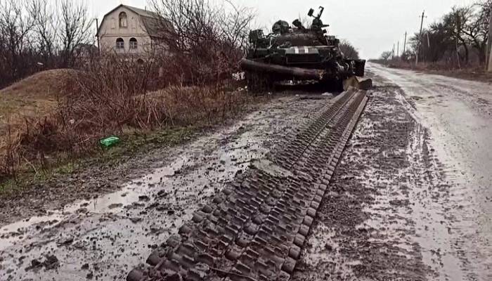 US officials say Russia recruiting Syrians to fight in Ukraine: WSJ