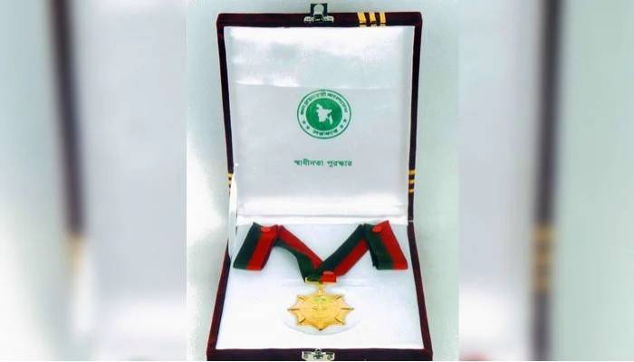 Independence Awards go to 10 people, 1 institution