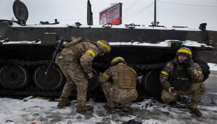 Ukraine's Zelenskiy defiant as Russian forces, despite setbacks, regroup near Kyiv
