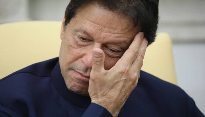 Pakistan's PM Khan ousted in no-confidence vote in parliament