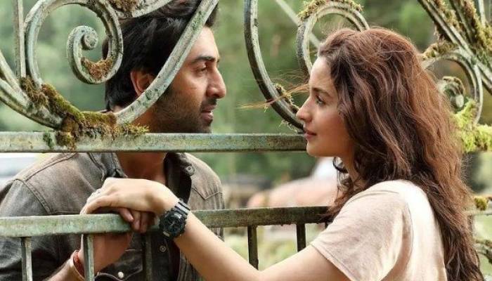 Ranbir Kapoor and Alia Bhatt to tie the knot on 14 April?