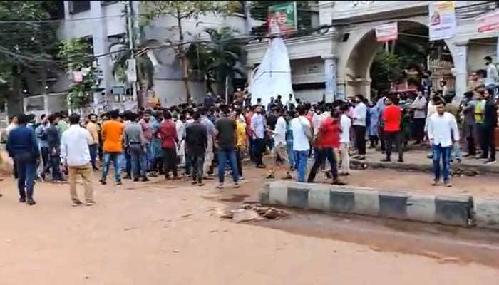 Tensions prevailing in New Market area again, traffic stopped