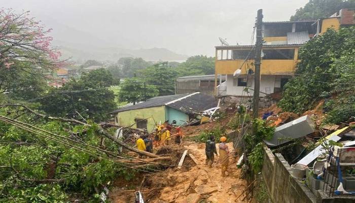 Mudslides kill 14 in heavy rains in Brazil's Rio de Janeiro state
