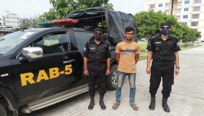 Man held with 700 gm heroin in Rajshahi