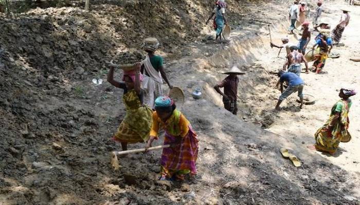312 more ponds re-excavated to use surface water in Barind area