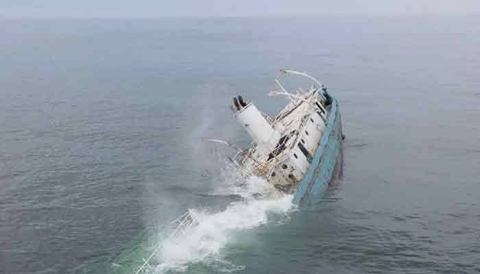 Lighter ship sinks in Bay of Bengal, 12 sailors missing