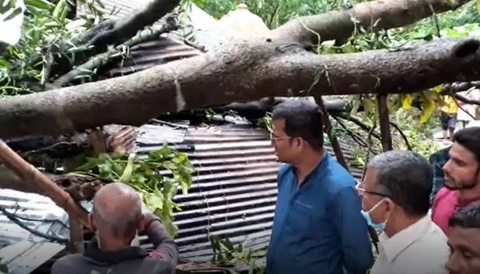 Kalbaishakhi storm kills 3 of a family in Jagannathpur