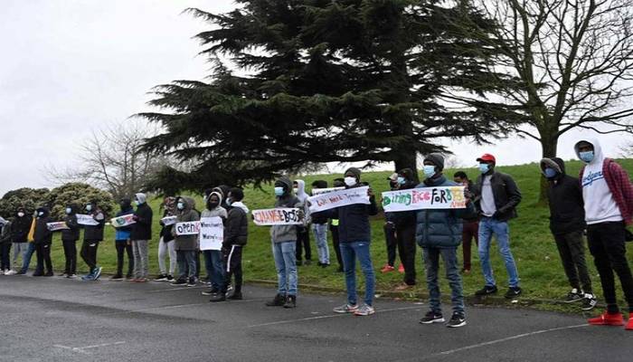 UK to send asylum-seekers to Rwanda
