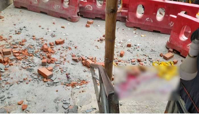 Pedestrian killed as metro rail block falls on him