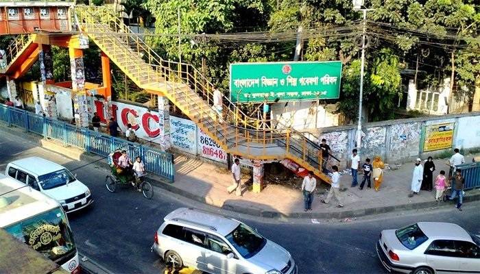 Dhaka College, Dhanmondi Ideal students clash at Science Lab area