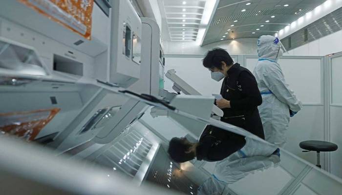 Shanghai inches towards COVID lockdown exit