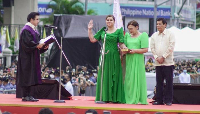 Philippines: Sara Duterte sworn in as vice-president