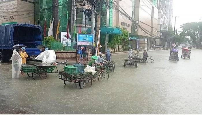 DSHE asks to use schools, colleges to shelter flood-hit people