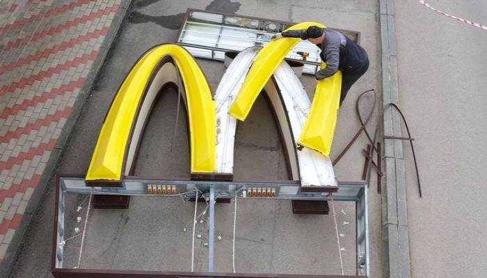 Goodbye Golden Arches: rebranded McDonald's to reopen in Russia