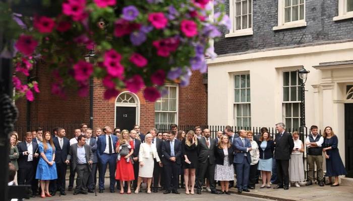After Boris Johnson quits, how will a new UK PM be chosen?