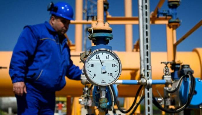 Gas prices jump as Russia cuts German supply