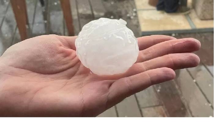 Toddler killed in violent Spanish hailstorm