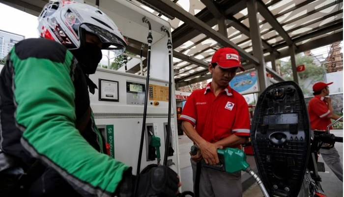 Indonesia plans fuel price hike to control ballooning subsidies