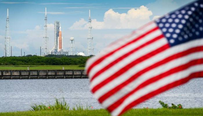 Artemis: Nasa will try to launch Moon rocket on Saturday