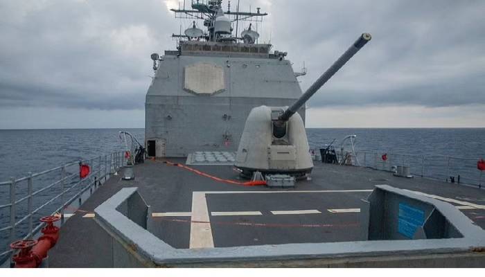 Two US warships sail through Taiwan Strait