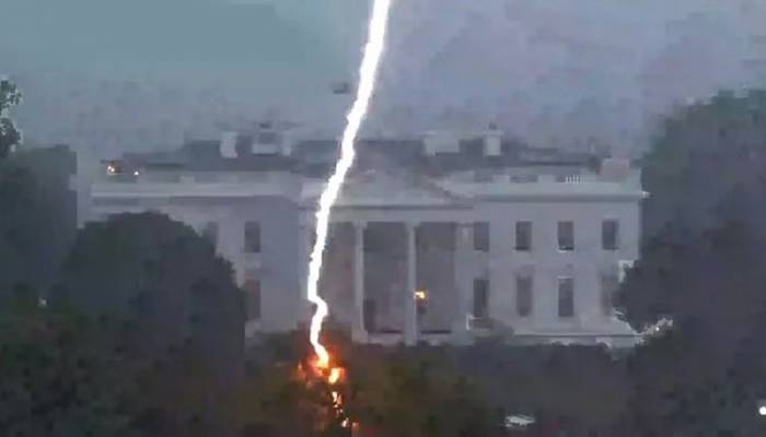 Washington DC lightning strike that killed three offers climate warning
