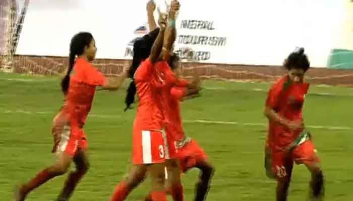 Bangladesh take lead in the SAFF final