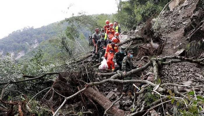 China clears roads to earthquake epicentre, death toll rises to 74