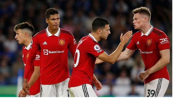 Sancho gives Manchester United 1-0 win at Leicester