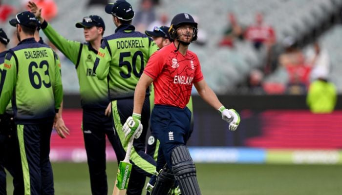 Ireland stun England for famous win