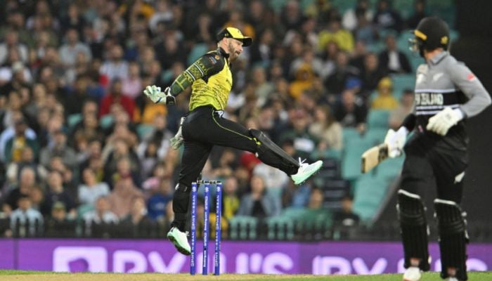 Australia's Wade positive for Covid ahead of England clash