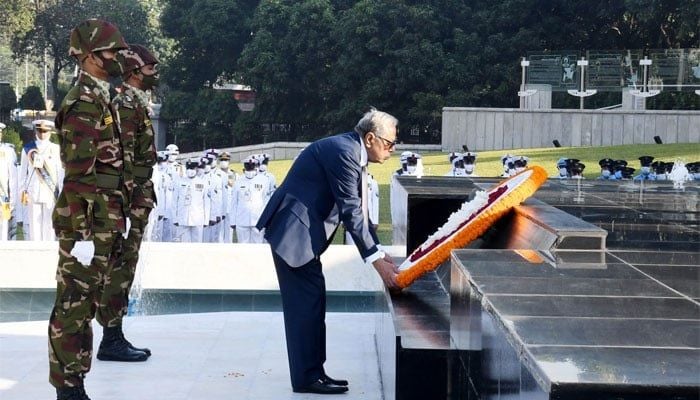 President pays tributes to armed forces martyrs